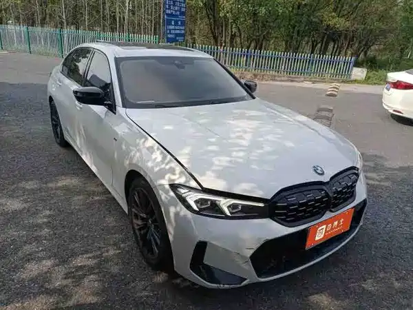 BMW 3 Series 2023