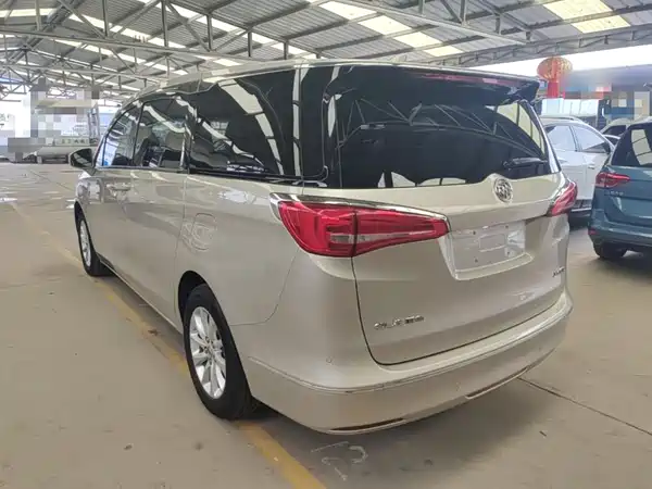 Buick GL8 2019