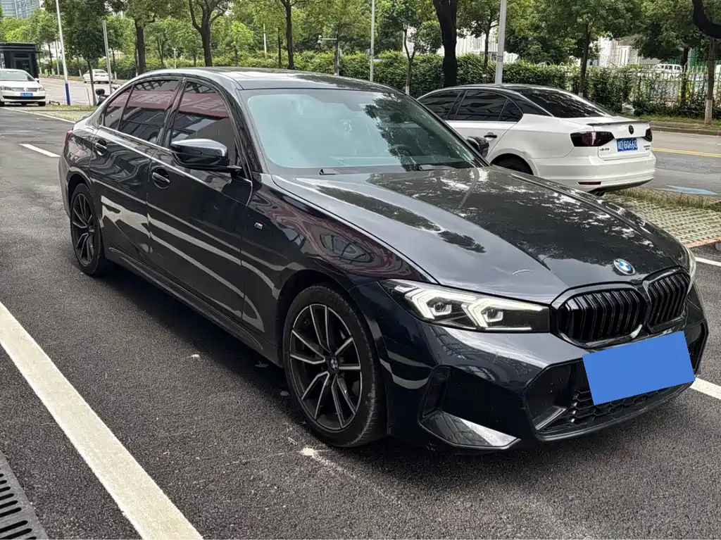 BMW 3 Series 2023