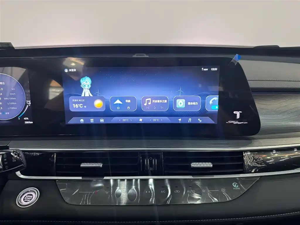 Chery Tiggo 8 PRO NEV 2025 — фото 15