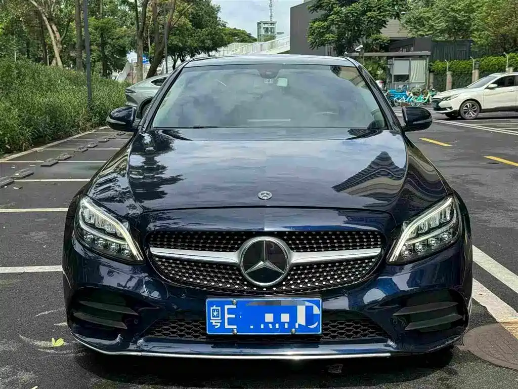 Mercedes-Benz C-Class 2019