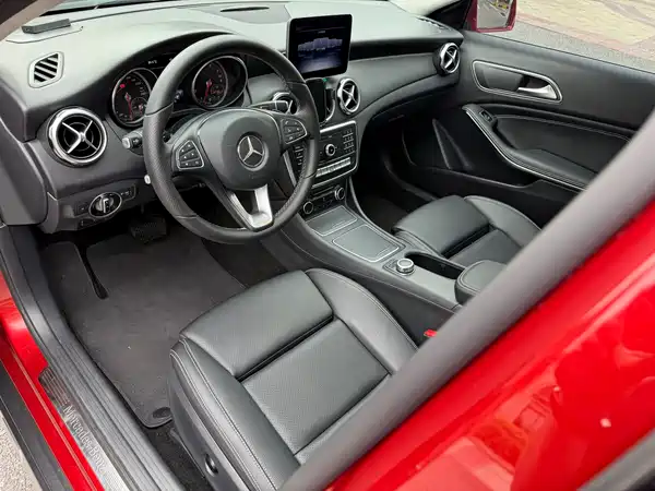 Mercedes-Benz GLA 2018