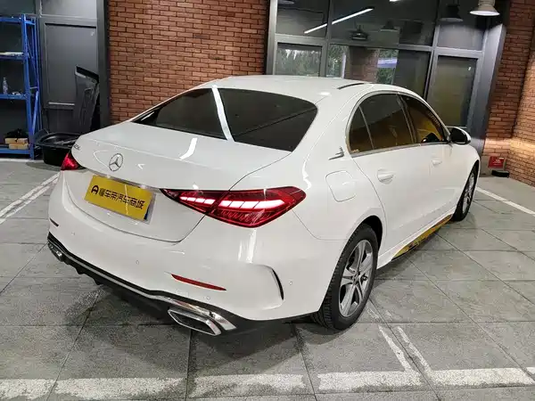 Mercedes-Benz C-Class 2022