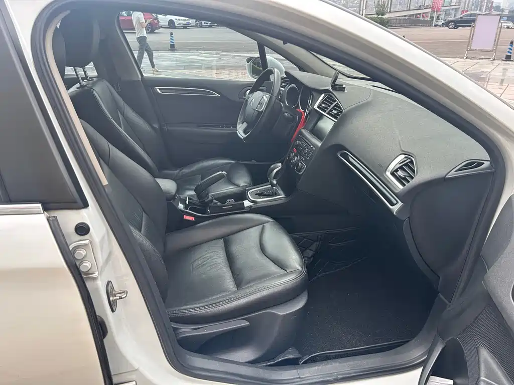 Citroen C4L 2015 — фото 15