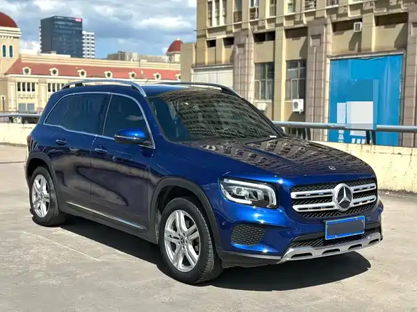 Mercedes-Benz GLB 2021