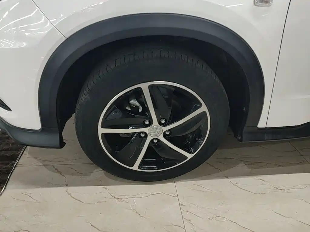 Honda Vezel 2020 — фото 23