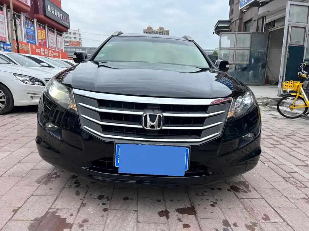 Honda Crosstour 2013 — фото 2