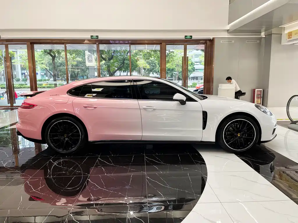 Porsche Panamera 2018 — фото 5