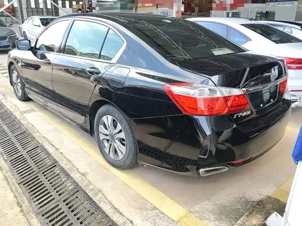 Honda Accord 2015