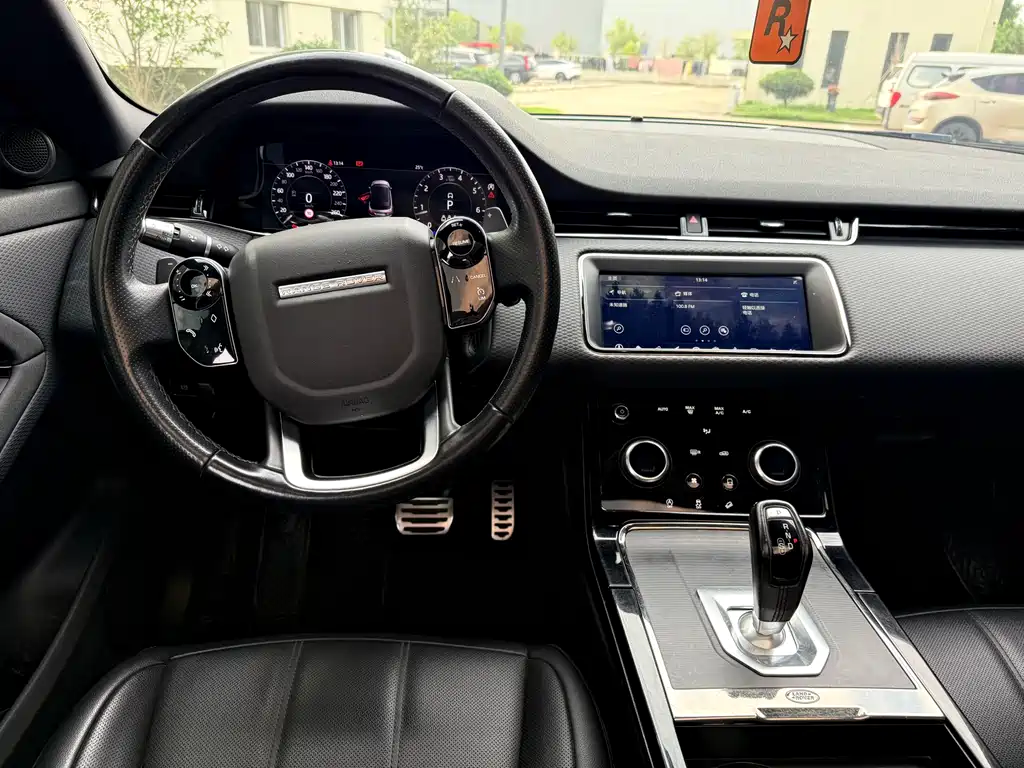 Land Rover Evoque 2021 — фото 5