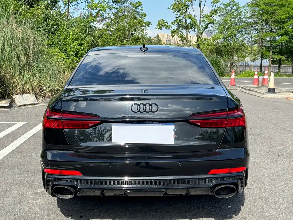 Audi A6L 2025 — фото 17