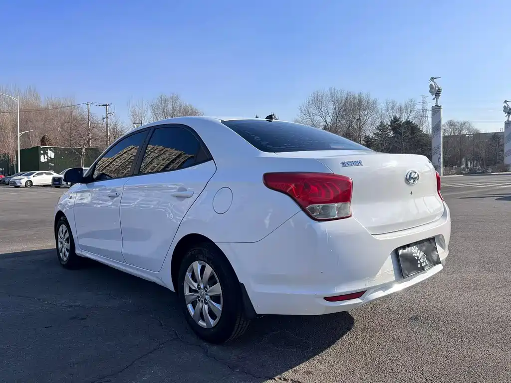 Hyundai Verna 2019 — фото 9