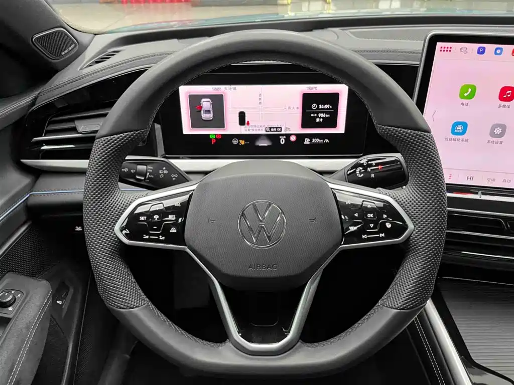 Volkswagen Passat 2024 — фото 3