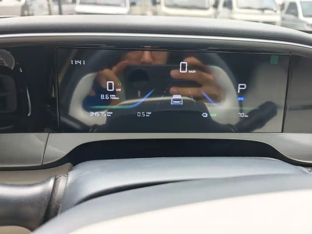Geely Galaxy Starwish 2024 — фото 10