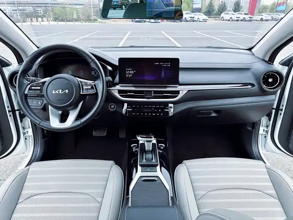 Kia K3 2023