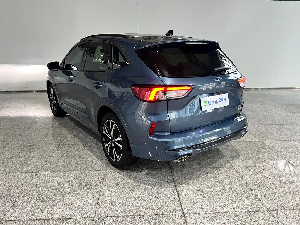 Ford Escape 2020 — фото 4
