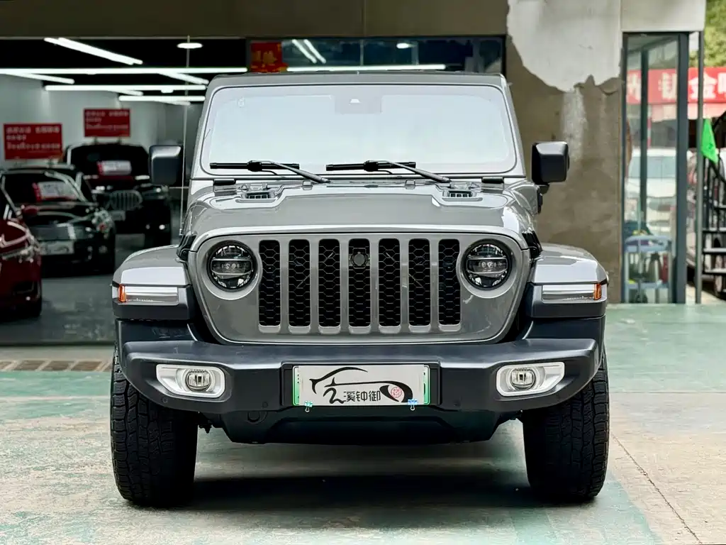 Jeep Wrangler PHEV 2022 — фото 3