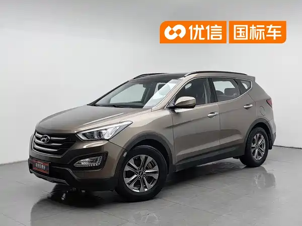 Hyundai Santa Fe 2014