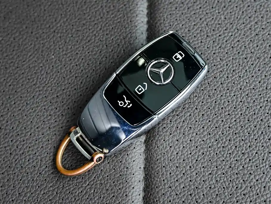 Mercedes-Benz GLS 2021 — фото 40