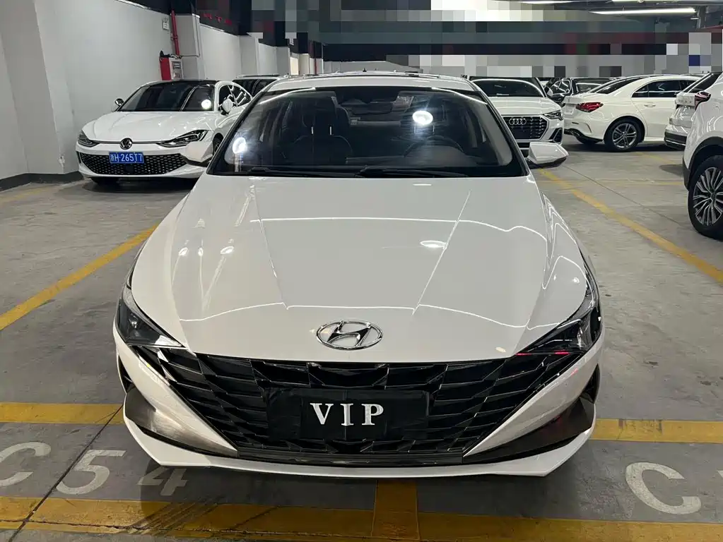 Hyundai Elantra 2021 — фото 2