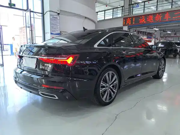 Audi A6L 2020