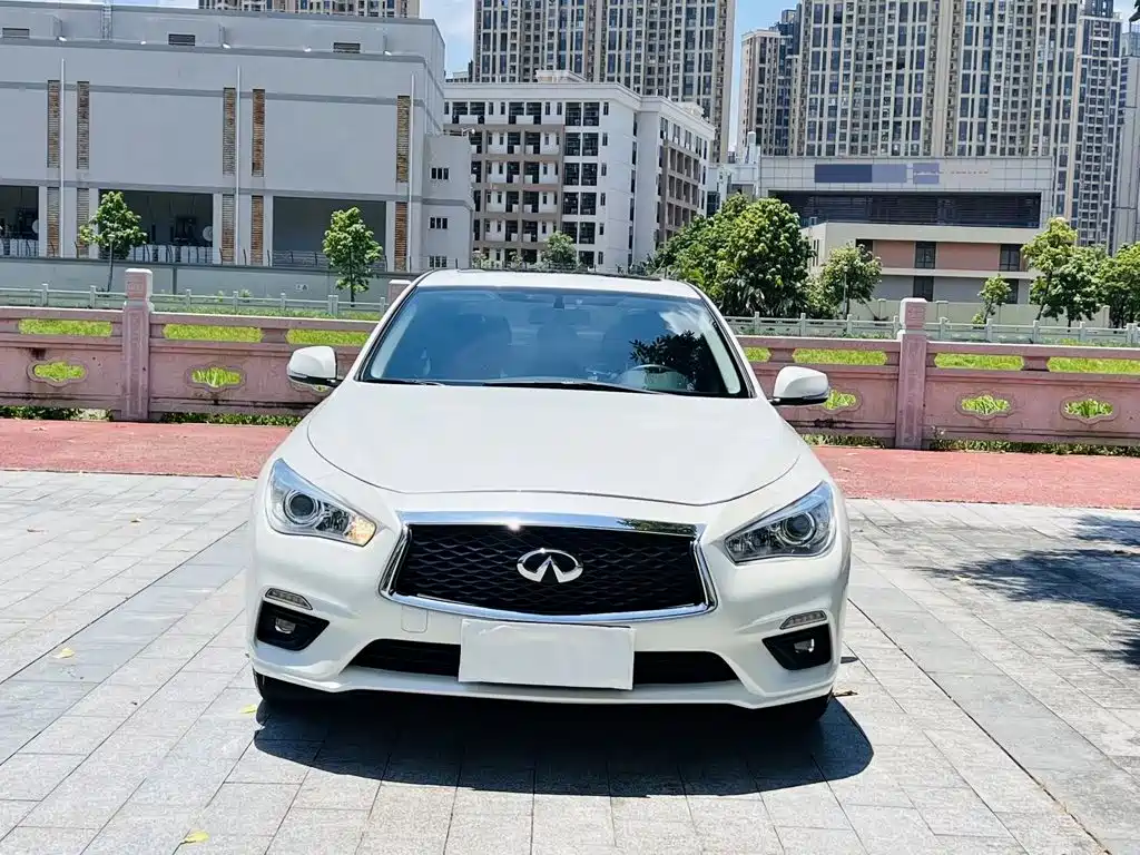 Infiniti Q50L 2019 — фото 2