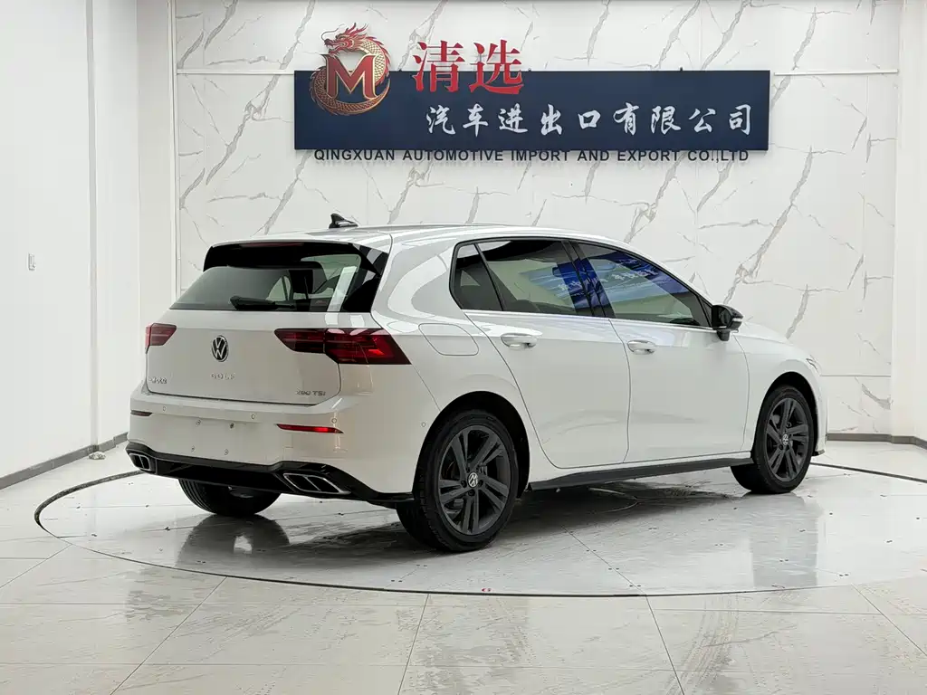 Volkswagen Golf 2023