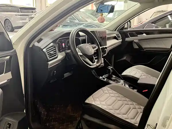 Volkswagen Tayron 2023