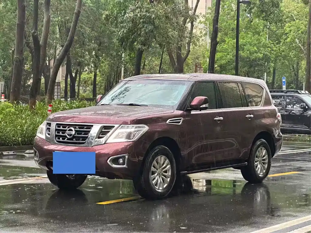 Nissan Patrol 2017 — фото 10