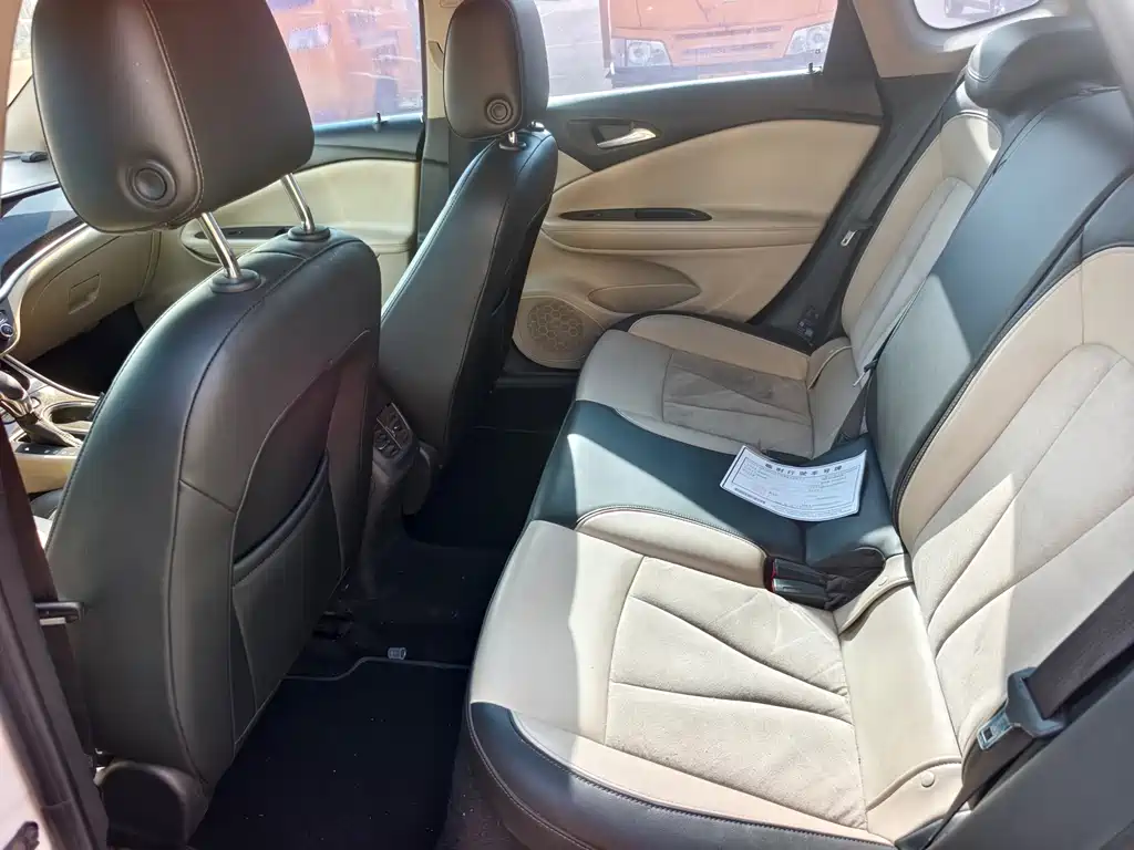 Buick Verano 2017 — фото 9