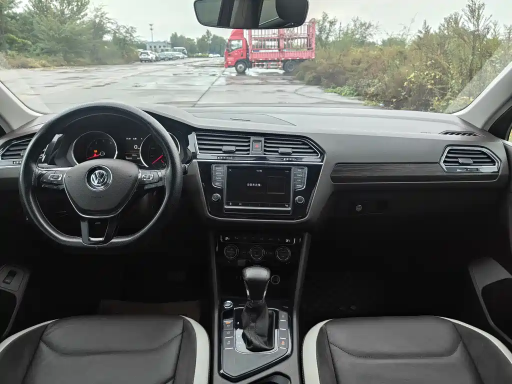 Volkswagen Tiguan L 2019 — фото 10