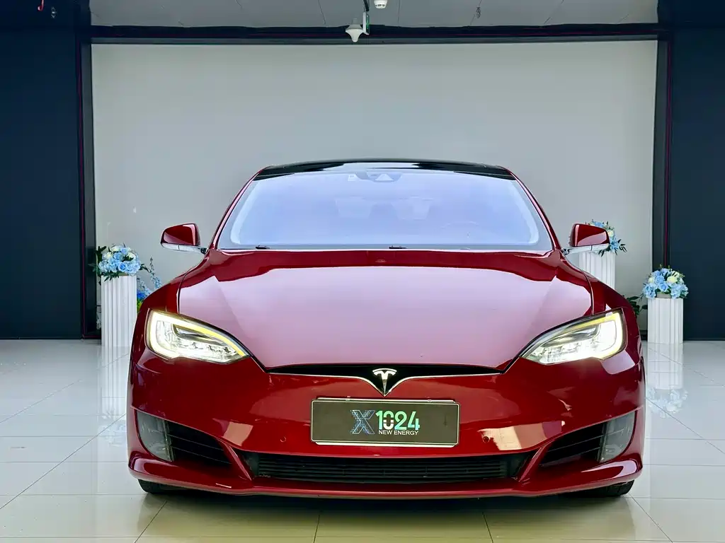Tesla Model S 2016 — фото 2