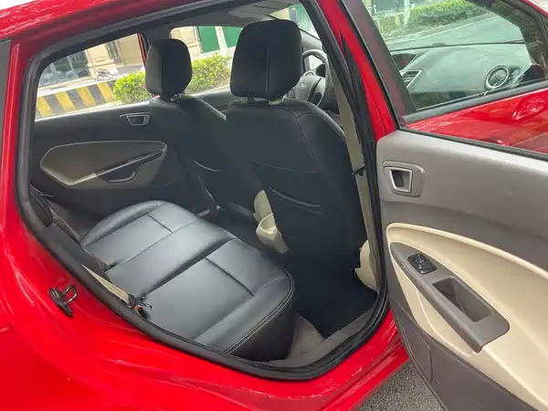 Ford Fiesta 2012