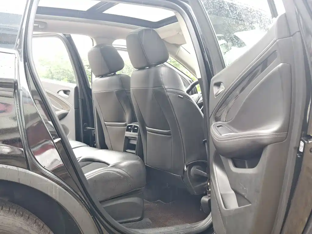 Buick Envision Plus 2022 — фото 11