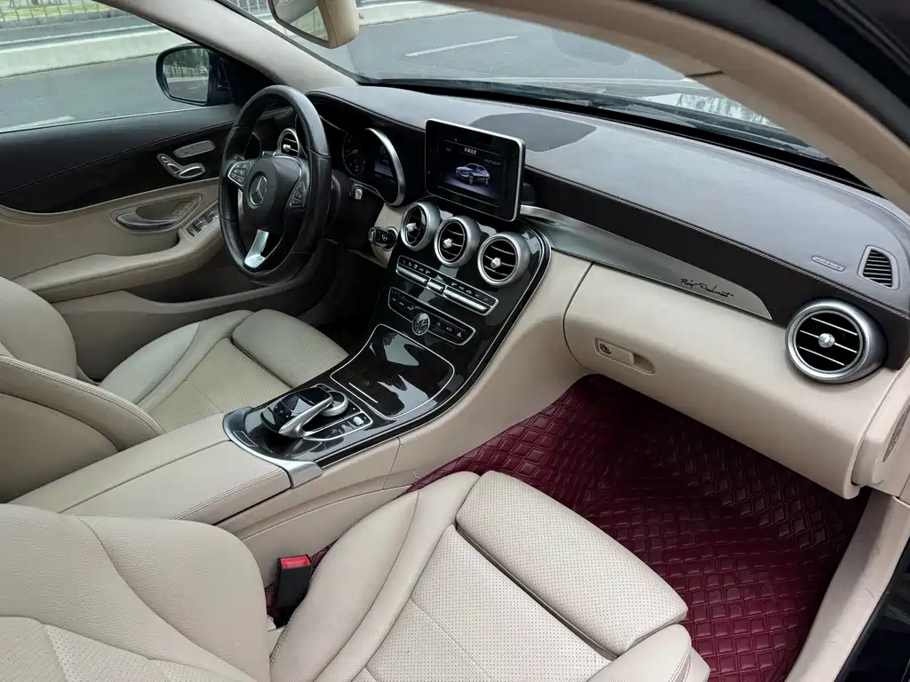 Mercedes-Benz C-Class 2015 — фото 9
