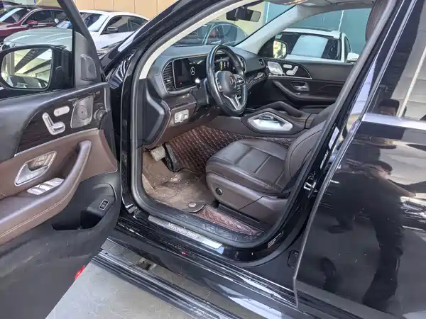 Mercedes-Benz GLE 2021