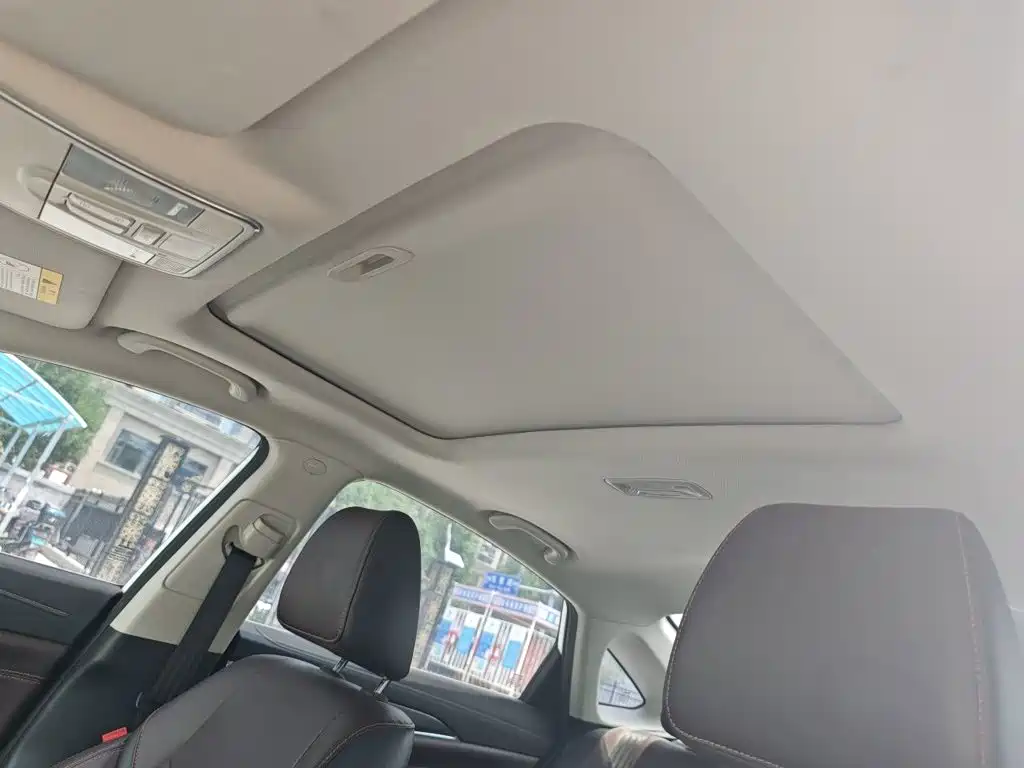 Changan Eado 2018 — фото 9