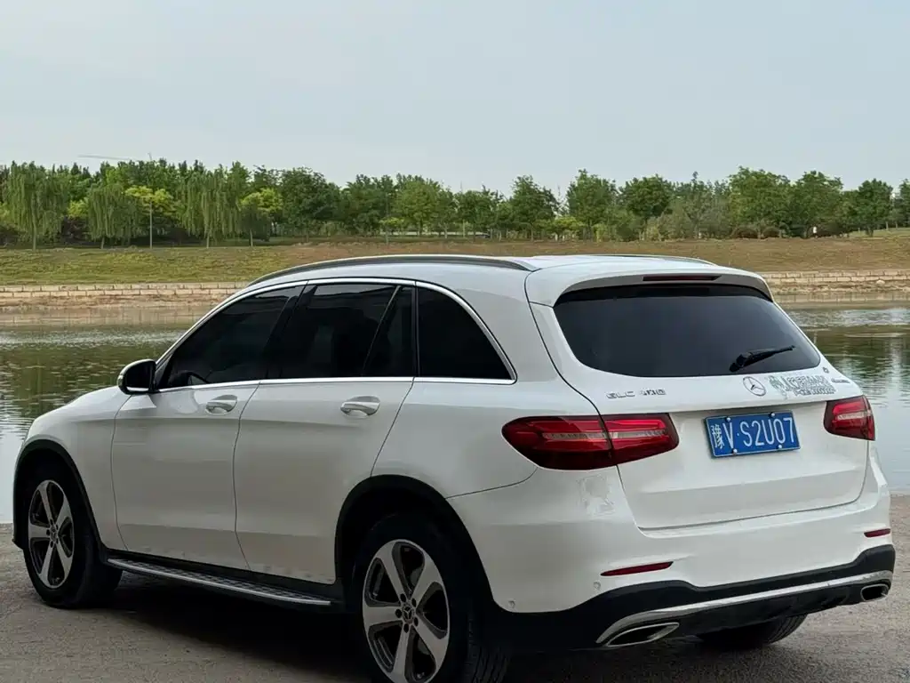 Mercedes-Benz GLC 2017 — фото 2
