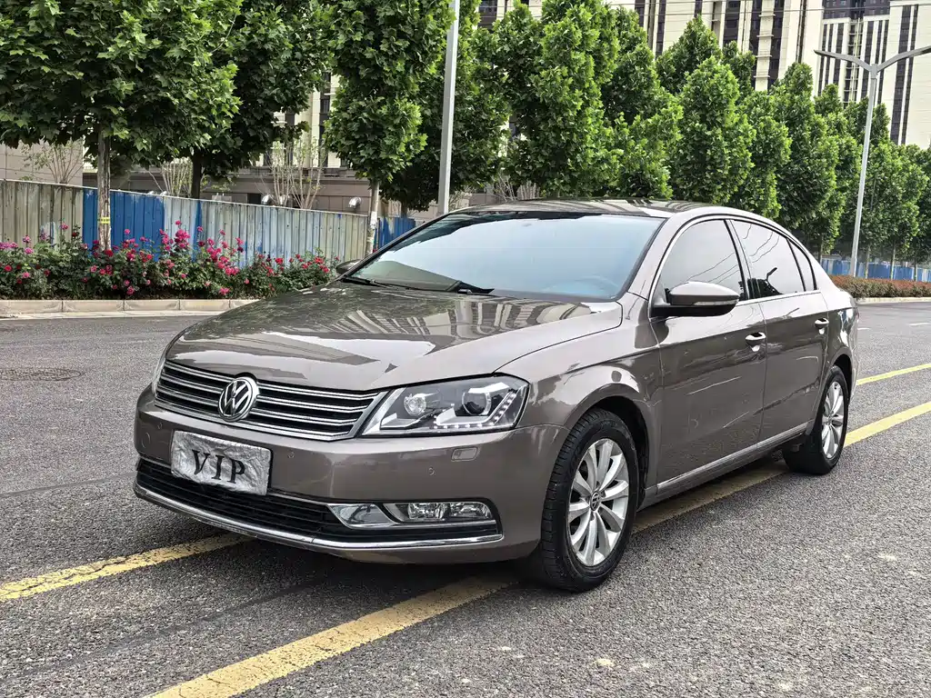 Volkswagen Magotan 2014