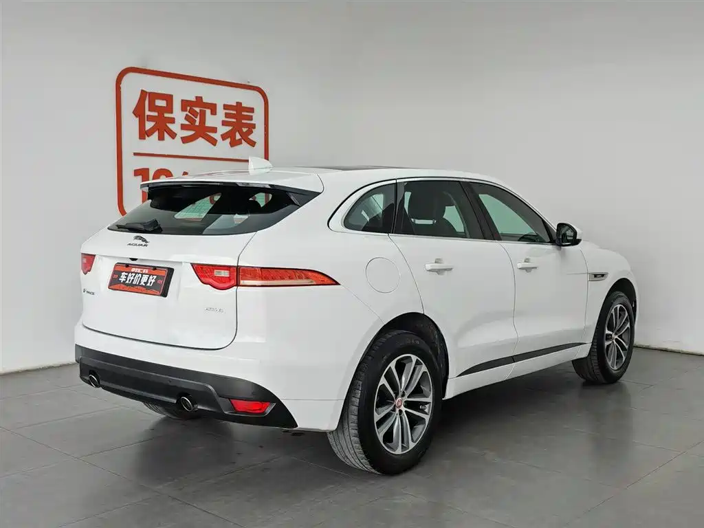 Jaguar F-PACE 2016 — фото 2