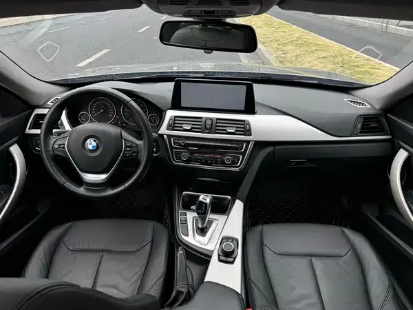 BMW 3 Series GT 2013