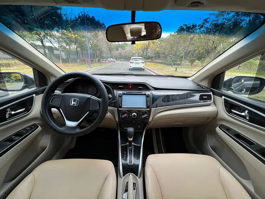 Honda Crider 2014 — фото 12