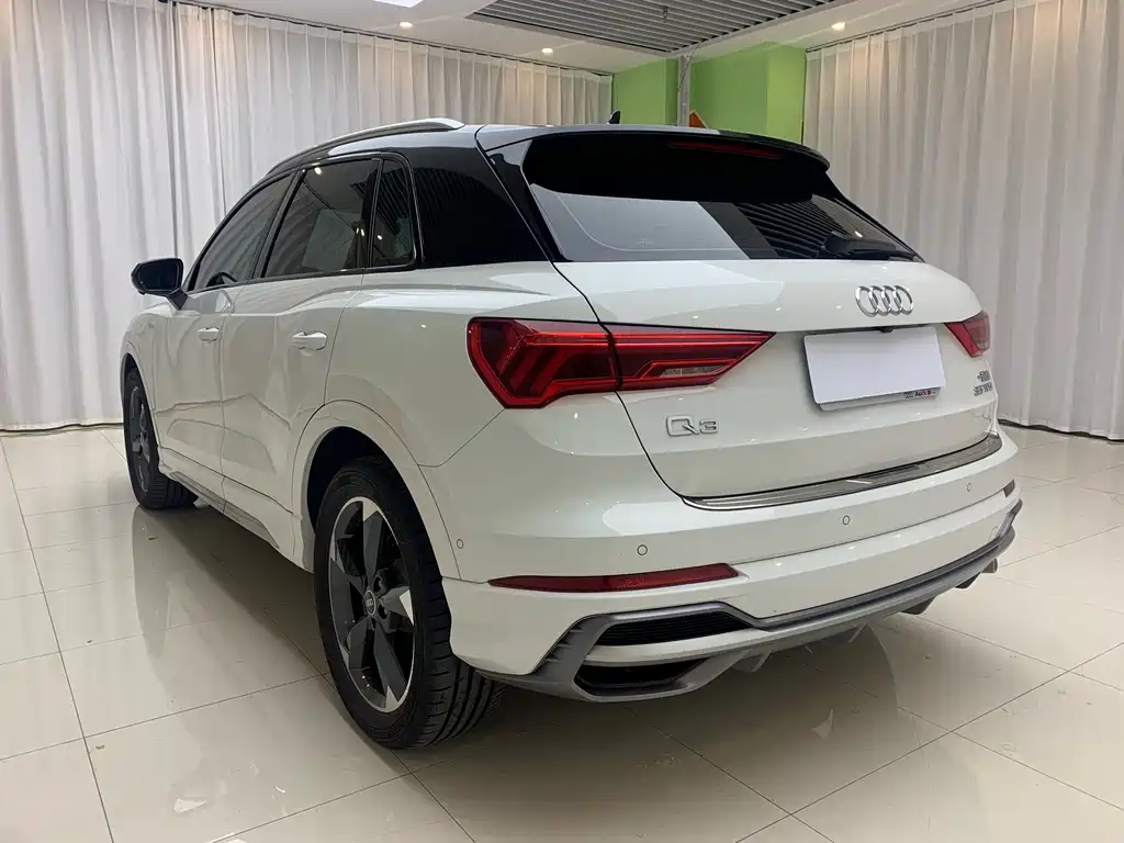 Audi Q3 2023