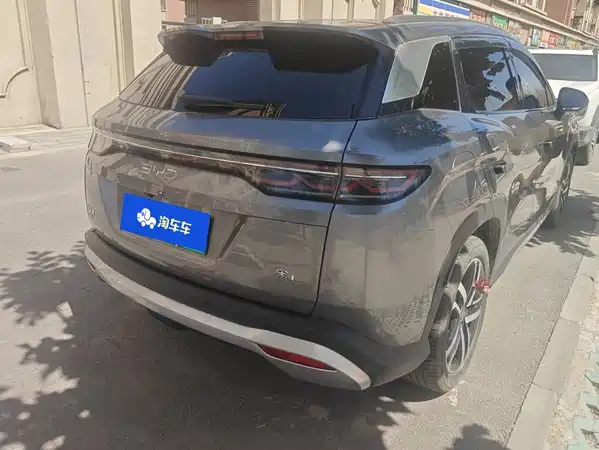 BYD Song L DM-i 2024