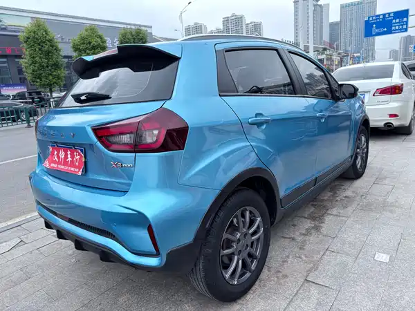 Geely Vision X3 2021
