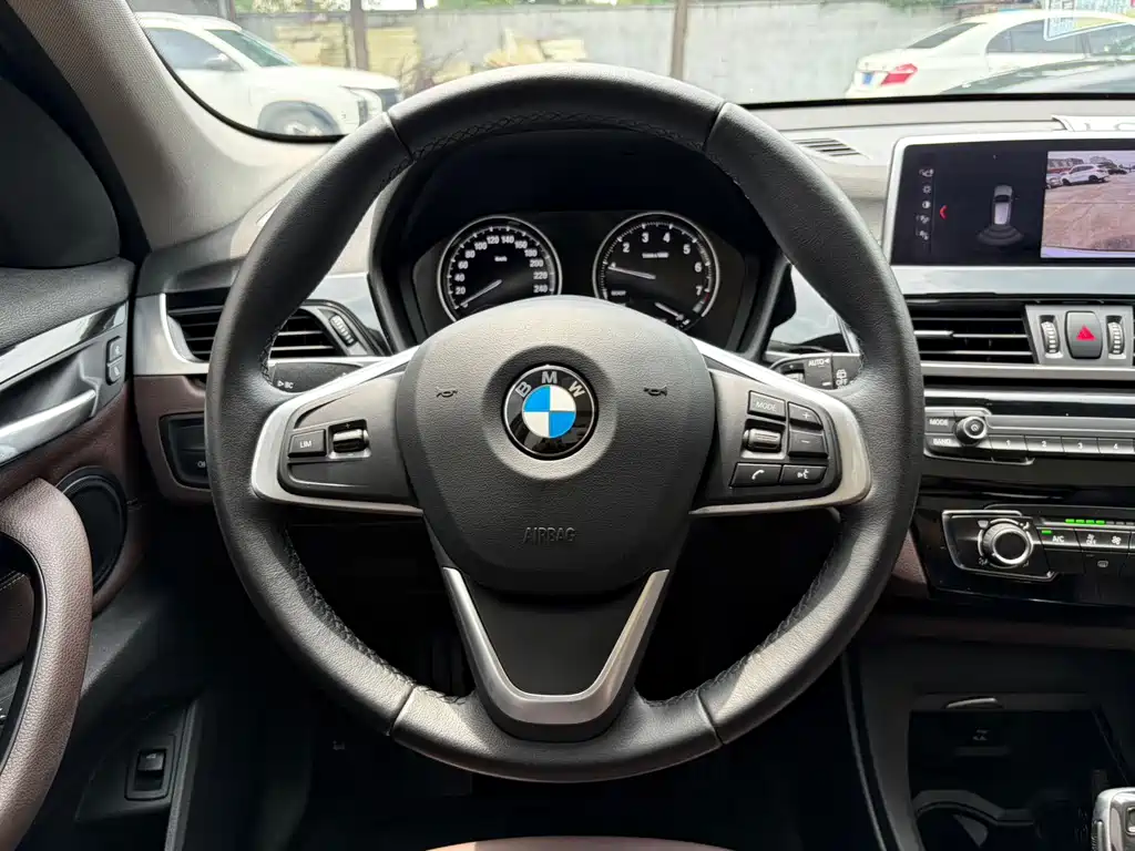 BMW X1 2020 — фото 14