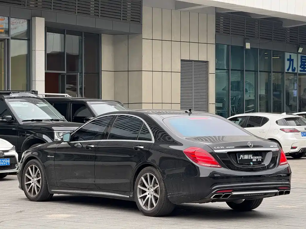 Mercedes-Benz S-Class AMG 2015 — фото 6