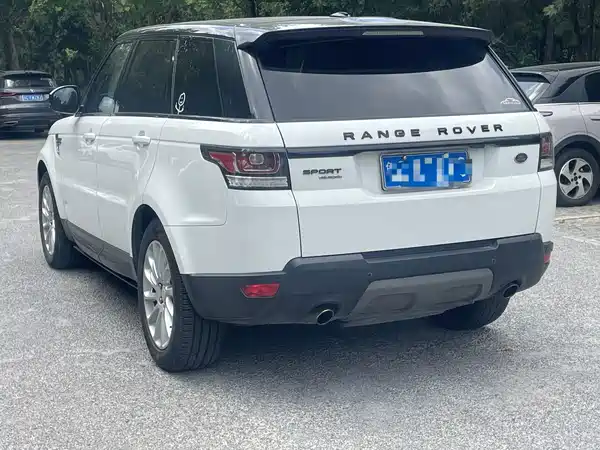 Land Rover Range Rover Sport 2016