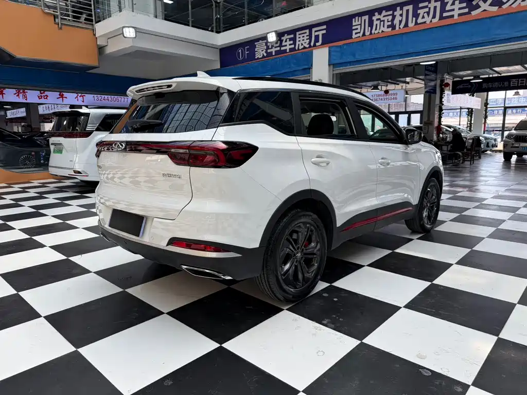 Chery Tiggo 7 2022 — фото 16