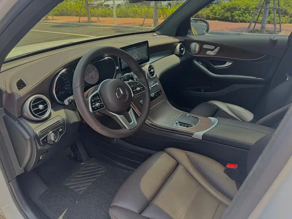 Mercedes-Benz GLC 2020